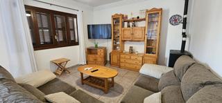 Lloguer Casa adossada a S´Illot-Cala Morlanda. Alquiler de chalet adosado en calle del ginebró