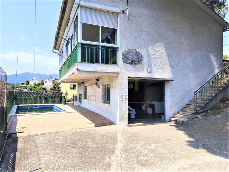 Foto 376fdafc-03f5-4fc8-aa90-89779d21eeae. Casa  , piscina, garaje, barbacoa, buhardilla, terraza cubierta en Sant Pere de Vilamajor