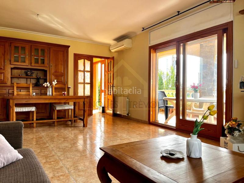 Foto 33f29edc-d966-4aaa-b75e-c781b67019ad. Casa amb aparcament a Cànoves i Samalús