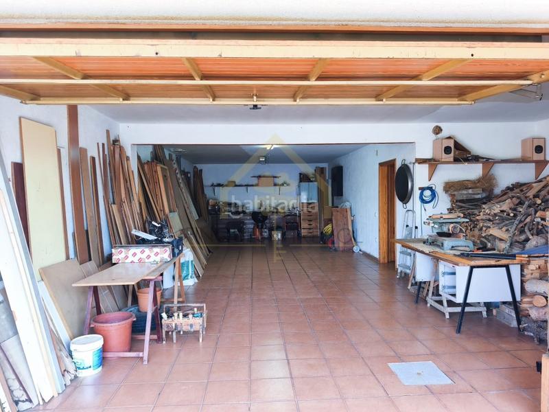 Foto 8bb5ecbe-82e0-42d6-b9e0-9dc0762895c1. Casa amb aparcament a Cànoves i Samalús