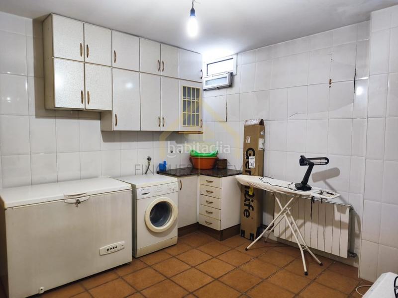 Foto ca1e7280-93b4-4ca9-84cc-8a22ee696ecb. Casa amb aparcament a Cànoves i Samalús