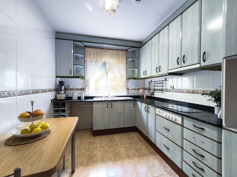 Foto d17ae319-c57e-4552-a597-ded5a74fcdd9. Casa amb aparcament a Cànoves i Samalús