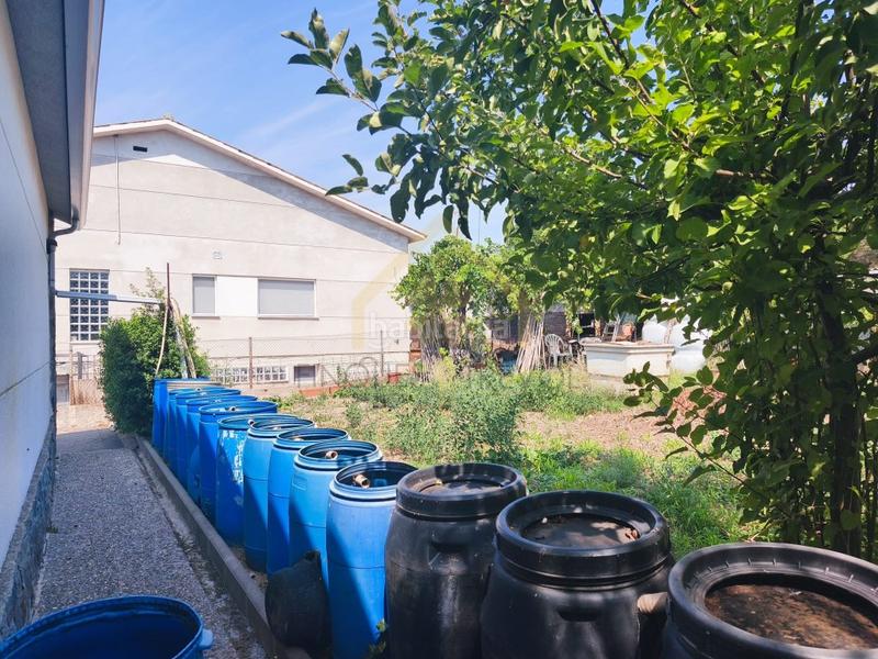 Foto fd52334c-ef7d-4cde-94fb-357c82bbb50f. Casa amb aparcament a Cànoves i Samalús