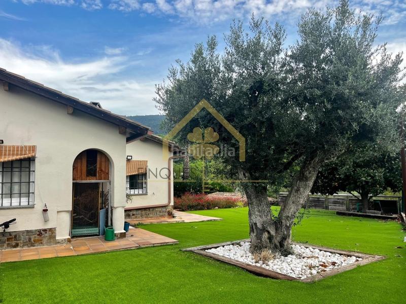 Foto 23b46df8-b761-4cdc-949c-e55e5bfd02b2. Xalet amb aparcament a Can Violí - Can Poi del Bosc Garriga (La)