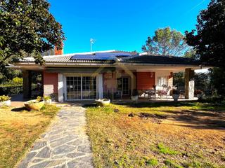 Casa a Sant Pere de Vilamajor. Acogedora casa toda en planta con 3.075 m de terreno distribuido