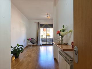Erdgeschoss in Calle sant pere 5. Planta baja de 70m2 con terraza de 25m2 sol de tardes y una plaz
