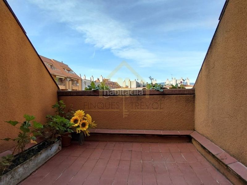 Foto 0ddd6a3d-d166-4ef9-8237-b0ace72bf06c. Àtic amb calefacció aparcament a Joan Prim Granollers