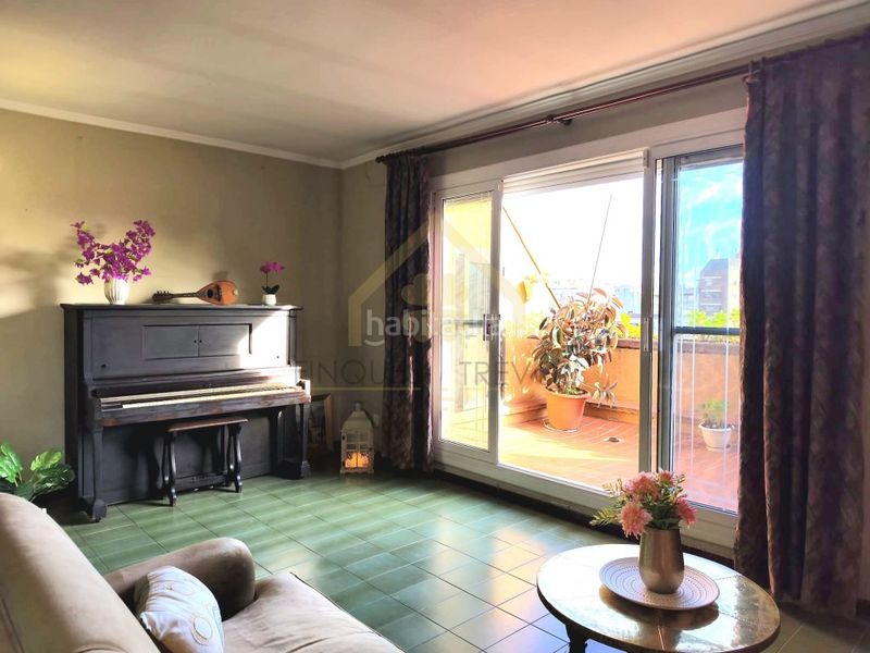 Foto 25ad4e38-306e-489d-8c8c-9e374b79c733. Àtic amb calefacció aparcament a Joan Prim Granollers