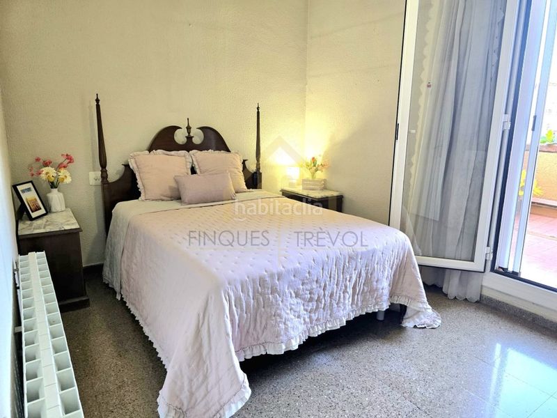 Foto f67b6536-0e9e-44c8-a168-37928fd01ae8. Àtic amb calefacció aparcament a Joan Prim Granollers