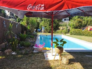 Casa en Sant Pere de Vilamajor. Casa con una preciosa piscina, garaje, y amplios espacios exteri