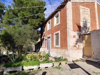 Maison à Totana. Casa con terreno para reformar en totana