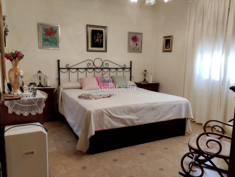 Foto 20c76f2f-0c02-4caa-ac26-b8e22c081b0f. Chalet  con piscina en venta en Totana