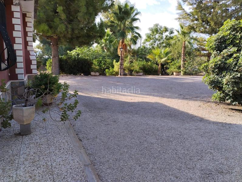 Foto 966bf1b9-1fb8-4280-ad70-6f43c43bd2b3. Chalet  con piscina en venta en Totana