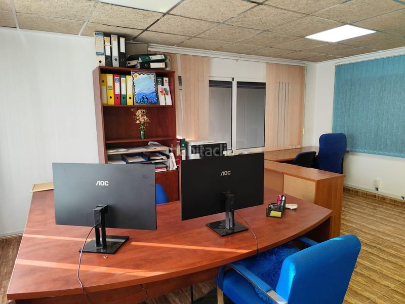 Foto a04e2699-efa6-45d4-bece-810549e09465. Nau industrial a Totana