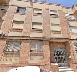 Pis a Totana. Se vende piso céntrico en totana