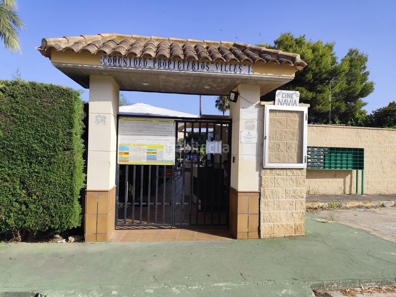 Foto 8725abc7-00d0-42a7-a2ab-741795b0270e. Xalet a Campoamor Orihuela