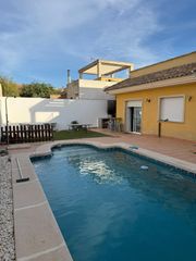Casa aparellada a Totana