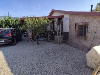 Casa a Aledo. Casa con terreno en venta en aledo