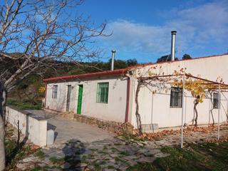 Mas à Macael. Dos casas tipo cortijo en laroya macael. venta y alquiler con op