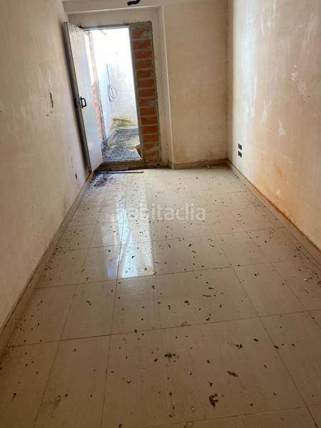 Foto 932c4aad-39c1-4924-a1c0-36826a979fde. Edificio en Santpedor