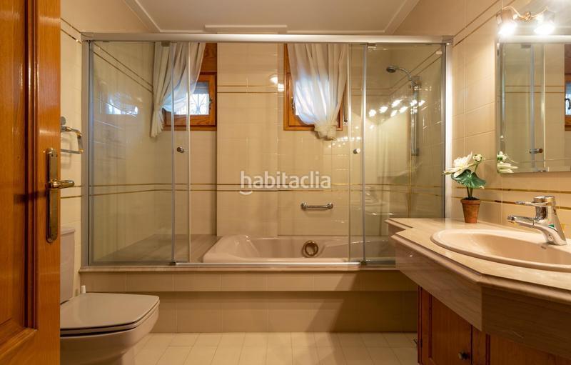 Foto 4674e7ef-4107-4a25-9429-347d4f4c229d. Chalet mit heizung parking in Súria