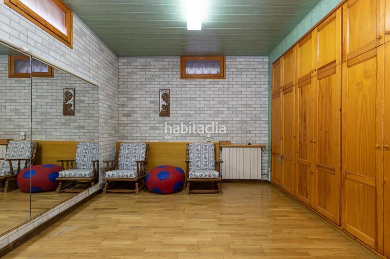 Foto d82ebff7-1fbc-48e6-93f0-19ae88df9843. Chalet mit heizung parking in Súria