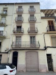 Edificio in Àngel guimerà 15. Edificio para rehabilitar en súria!!