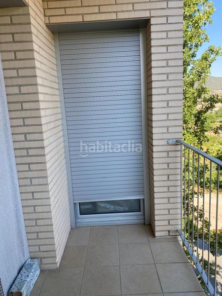 Foto dc4117c0-d5b2-4fbd-99ae-cc7c04de8e5e. Pis amb calefacció aparcament piscina a Plaça Catalunya Manresa