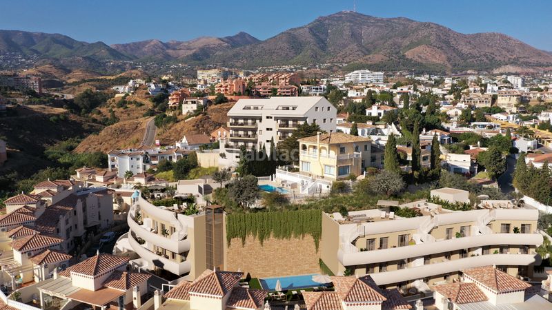 Foto 21f9907f-e4d2-4594-b5a6-31cb5e8eee56. Àtic 153m<sup>2</sup> amb aparcament piscina a Torreblanca del Sol Fuengirola