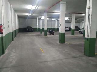 Parking coche en Carrús Oeste