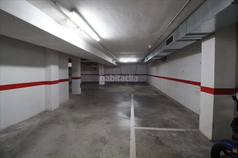 Foto 6711070d-4b5c-45fd-a4d0-bc3d0a5e9968. Autoparkplatz in Centre-Zona Alta Alcoi