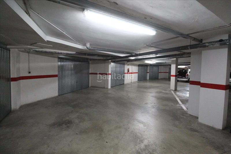 Foto 6b5f4989-8519-43f9-b35d-5c1fb17a3505. Autoparkplatz in Centre-Zona Alta Alcoi