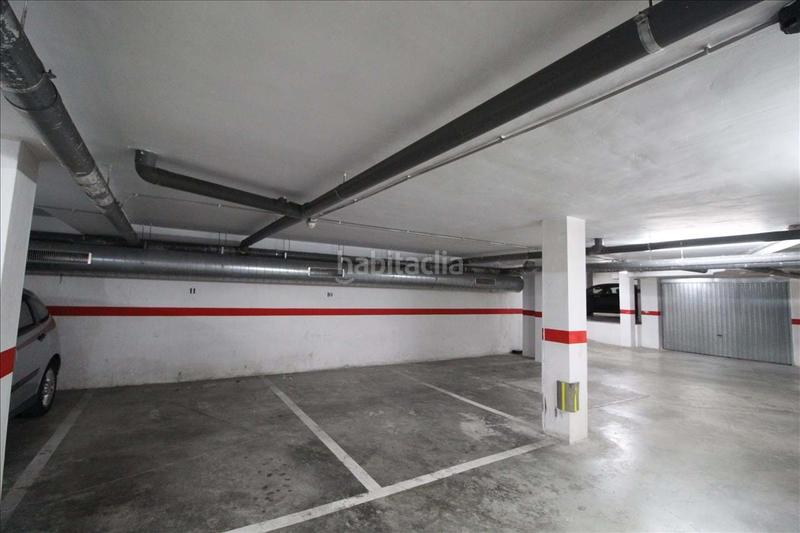 Foto bc91a18a-0557-4757-8858-5db4d7c6ff12. Autoparkplatz in Centre-Zona Alta Alcoi