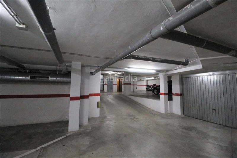 Foto f864ae9b-24bc-4ea8-b77f-2f02391f32ad. Autoparkplatz in Centre-Zona Alta Alcoi