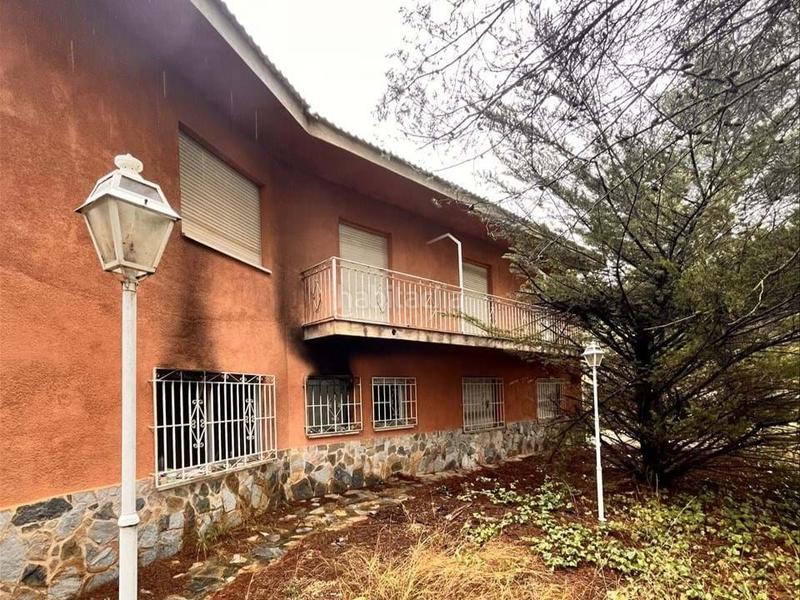 Foto b5d14902-fdd8-4404-8706-9e14b529f1c7. Casa con piscina in Centre-Zona Alta Alcoi