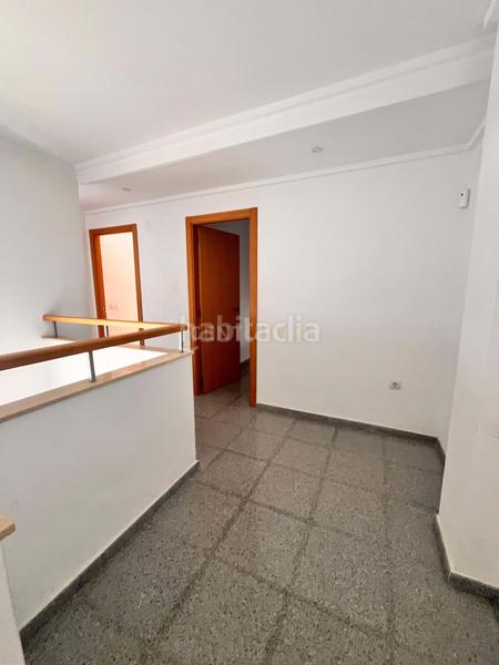 Foto 5c900bac-1ff7-49a3-a6e0-1794f4f1a9ec. Appartement dans Plaza de Toros-Avenida Chapí-Trinquete Elda