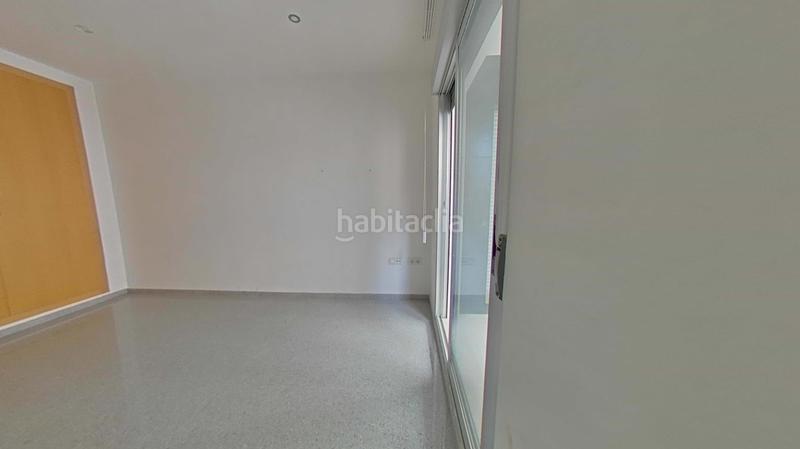 Foto d6277d0d-0dd9-4429-aee8-0ec68bf5406e. Piso en Plaza de Toros-Avenida Chapí-Trinquete Elda