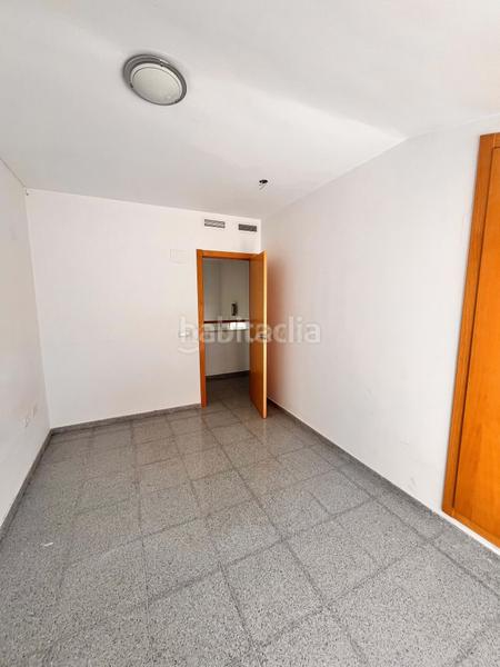 Foto f108e1db-9b46-448d-8d9f-d7aec41ff161. Piso en Plaza de Toros-Avenida Chapí-Trinquete Elda