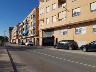Autoparkplatz in Maestro Carrascosa - Banda de Música