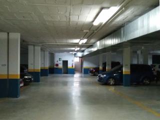 Aparcament cotxe a Las Fuentes-Los Cipreses