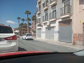 Aparcament cotxe a Petrer
