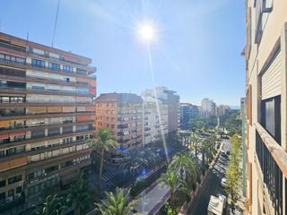 Lloguer Pis  Av. general marvá, 9, alicante, spain