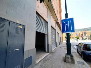 Apartament a Tirant lo blanc, 2 2. Buscas un espacio con potencial para lanzar tu negocio o inverti