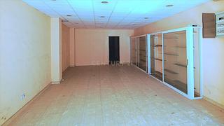 Local commercial à Gabriel miró 21. Tu negocio en el corazón de alcoy! local comercial a reformar