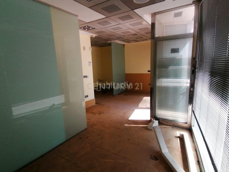 Foto afc57ca0-4c0e-4471-83d1-40cc11a1c011. Locale commerciale in rosa de los vientos in Zona Levante - Playa Fossa Calp