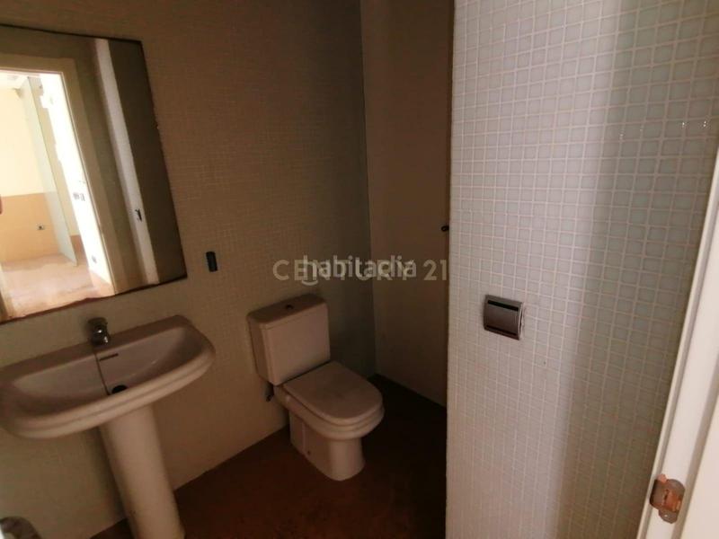 Foto b8e62920-d6f1-4af8-aa39-ecfcc1b63aa7. Locale commerciale in rosa de los vientos in Zona Levante - Playa Fossa Calp