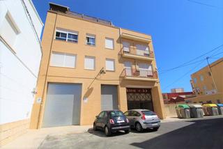 Aparcament cotxe a Molinar, 53. Tener una plaza de garaje siempre es una buena inversión, tanto