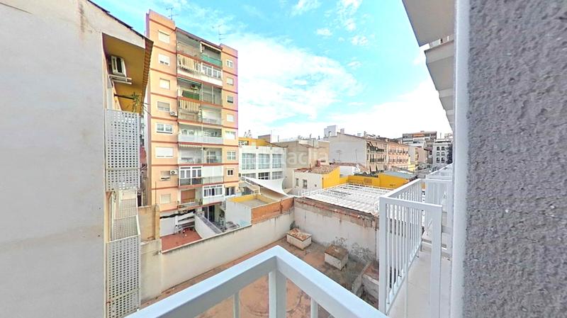 Foto d8eb2a47-cdca-4588-be60-d47256af8c5b. Apartament a antonio maura a Centro Elda