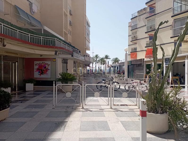 Foto 326604c9-0cb4-4c5c-9759-7cef6cbded54. Local comercial a alcoi a Playa Levante Benidorm