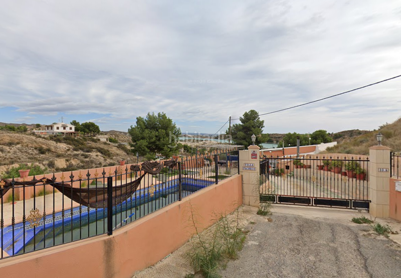 Foto f7fb60c3-e60b-4821-b514-248b7f710cea. Casa a els fossos a Crevillente